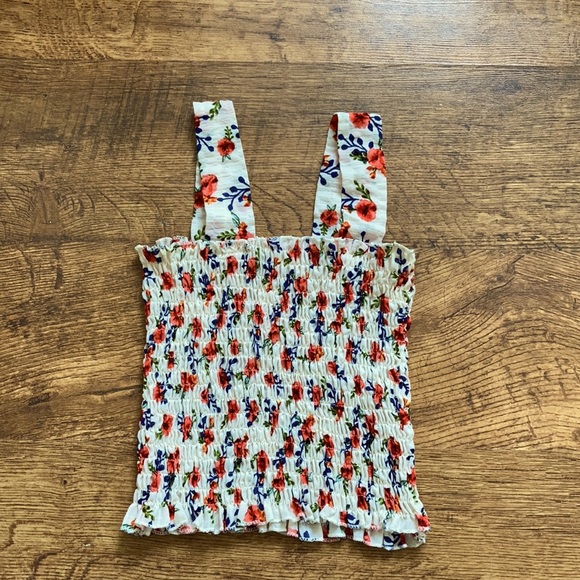 Floral shirred/smock square neck crop top - Picture 3 of 6